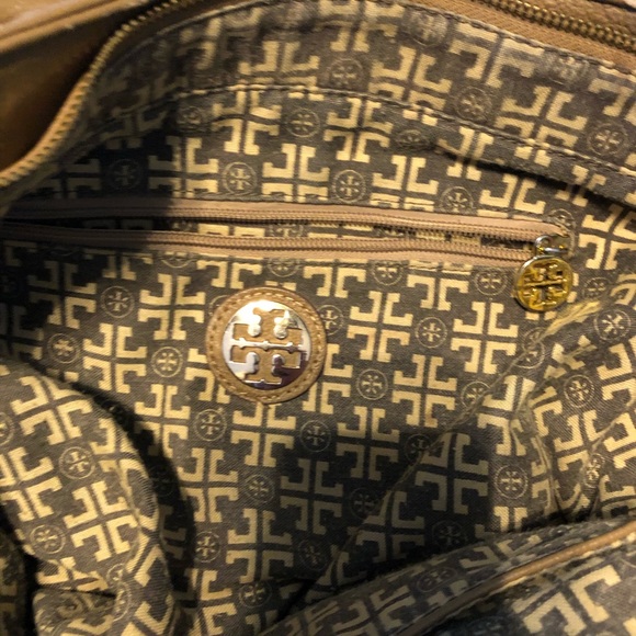 Tory Burch Purse - Picture 15 of 16